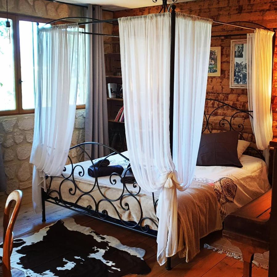 Chambre D'Hotes Le Petit Ranch Bed and Breakfast Los Masos Buitenkant foto